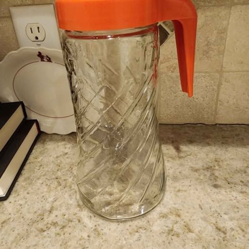 Vintage 1960's Tang Pitcher with lid